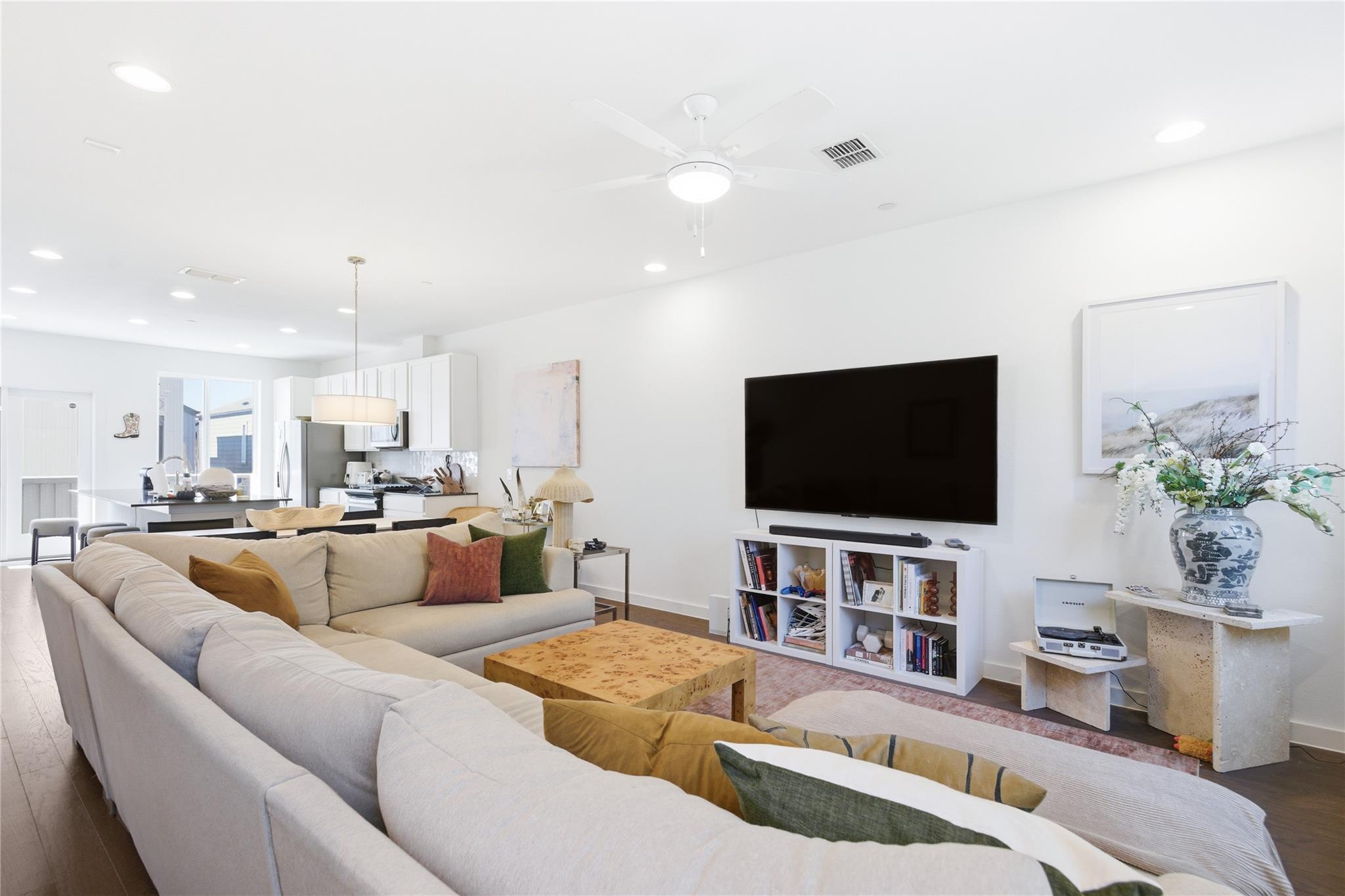 814 N Bluff Dr # 87, Austin, TX 78745