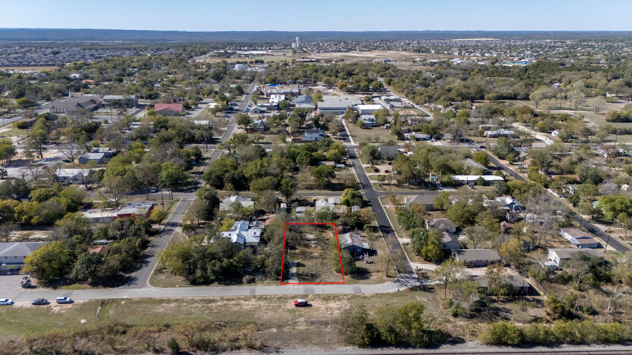 313 N Front St, Kyle, TX 78640