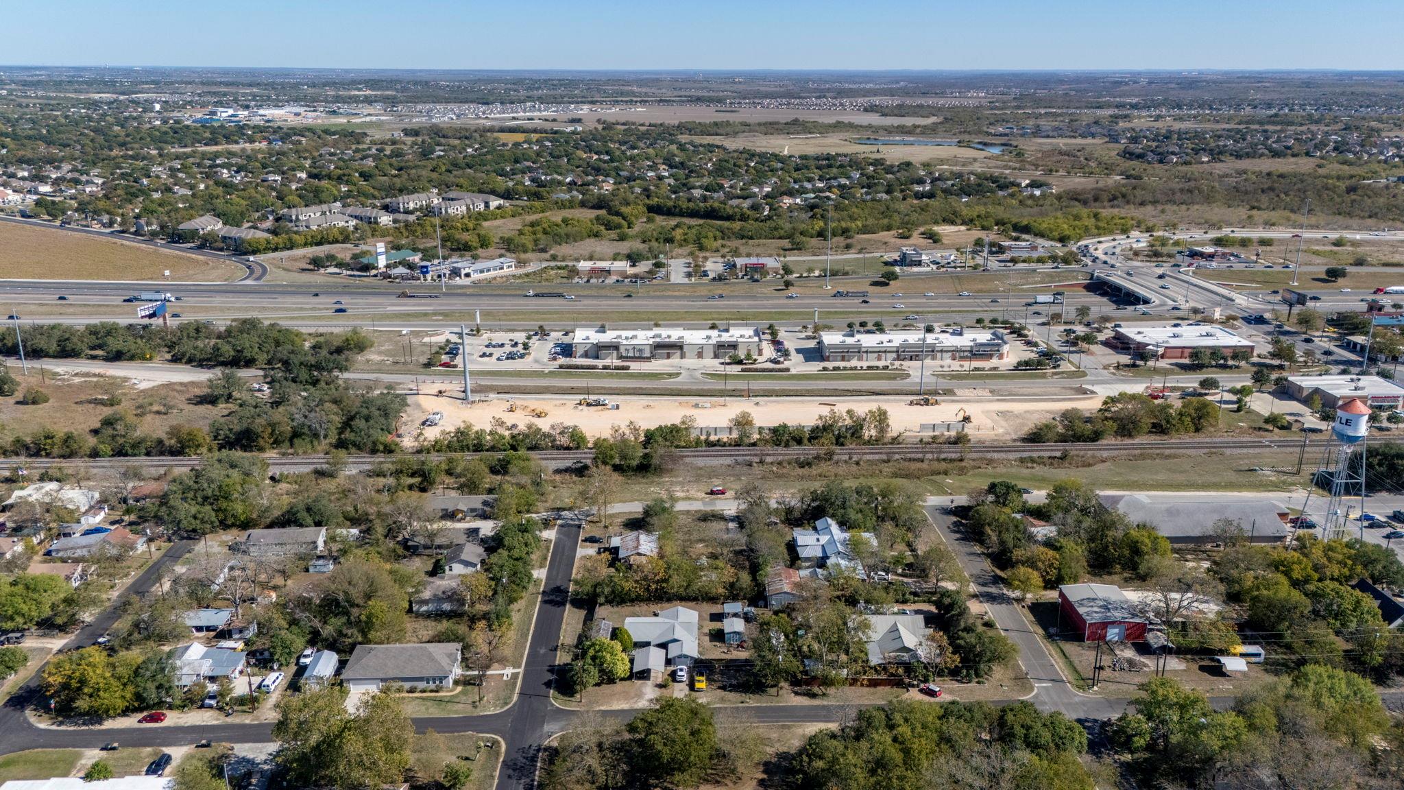 313 N Front St, Kyle, TX 78640