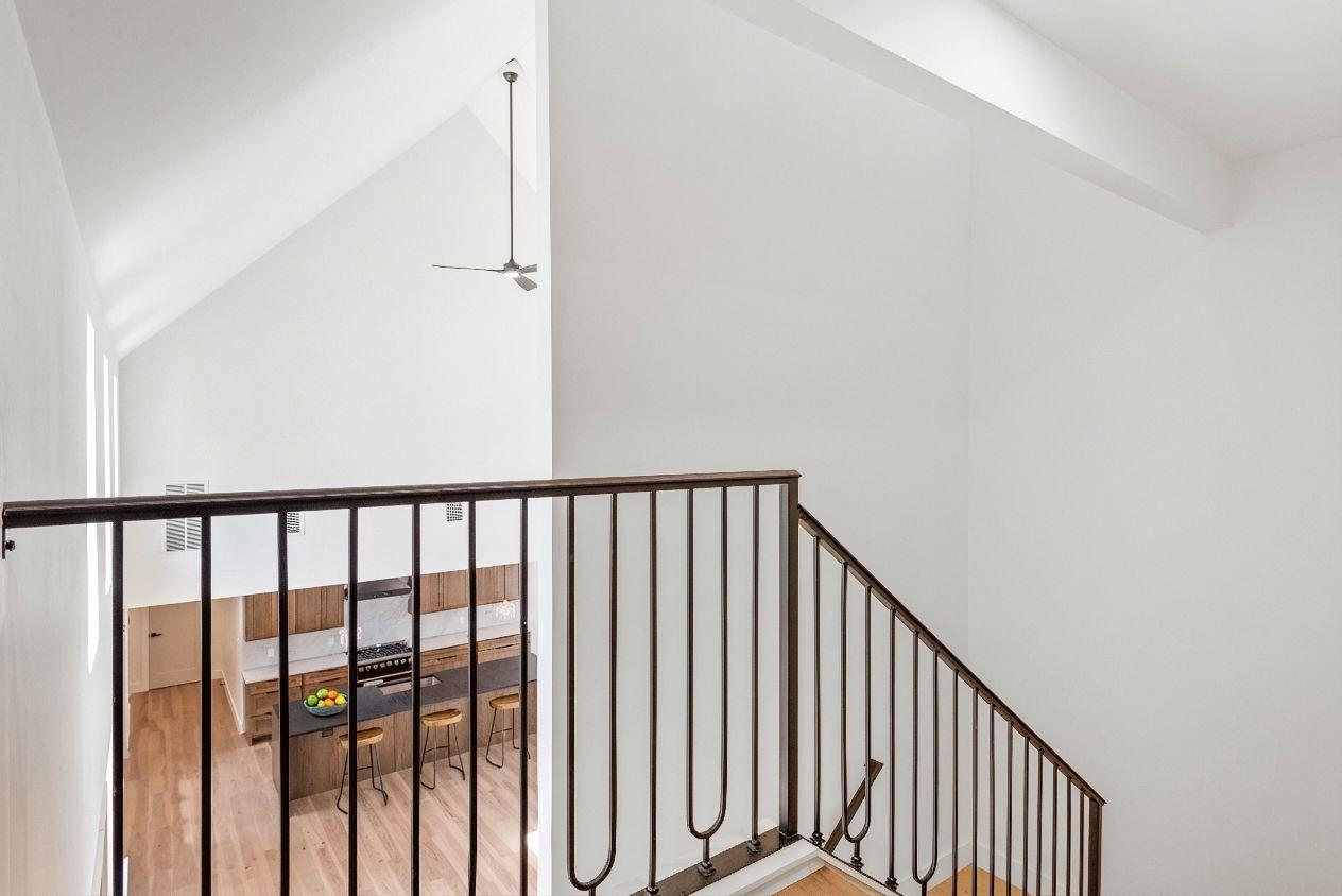 11 Crystal Creek Trl, Austin, TX 78737