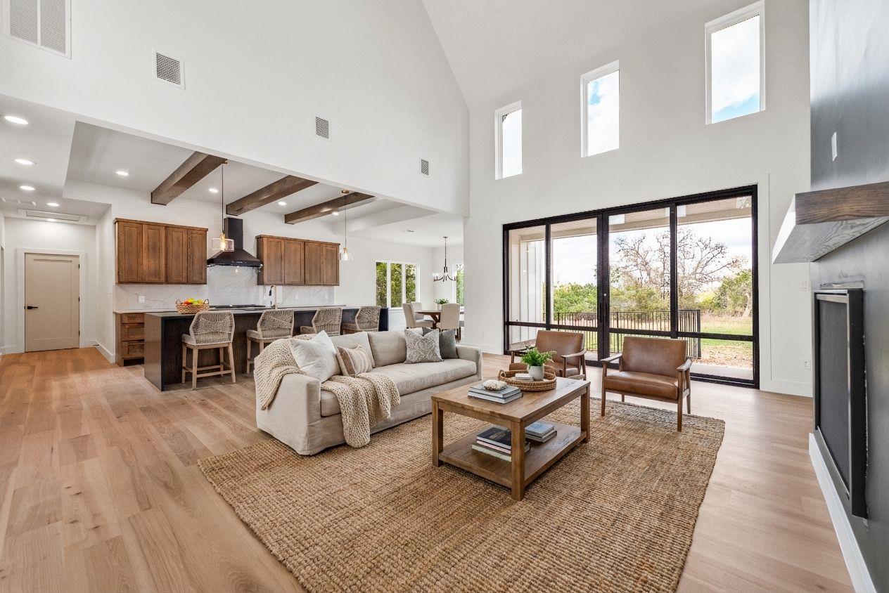 11 Crystal Creek Trl, Austin, TX 78737