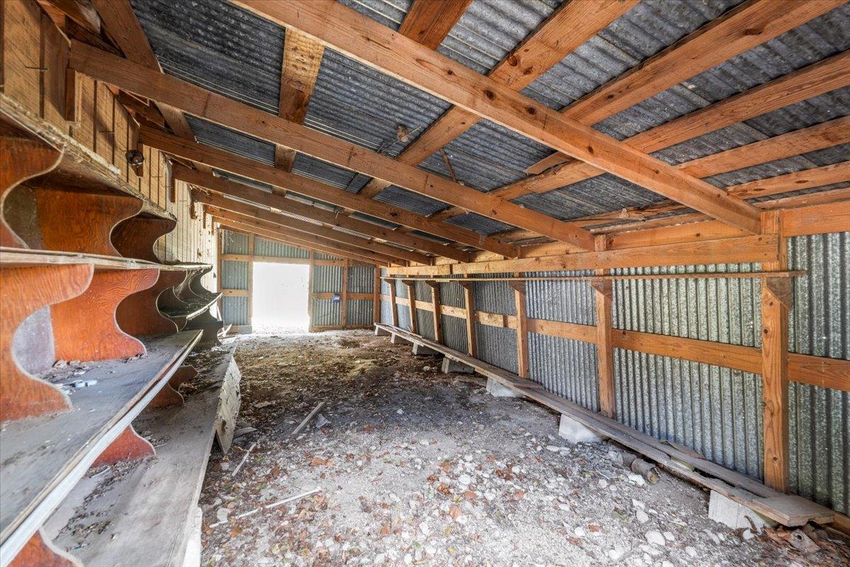 3408 W State Highway 71 Highway, La Grange, TX 78945