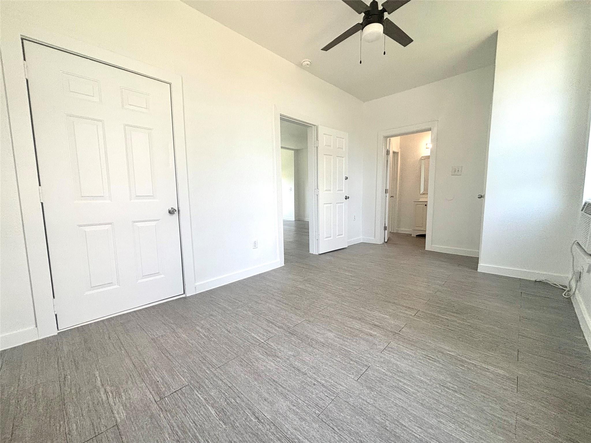 2410 E 12th St, Austin, TX 78702