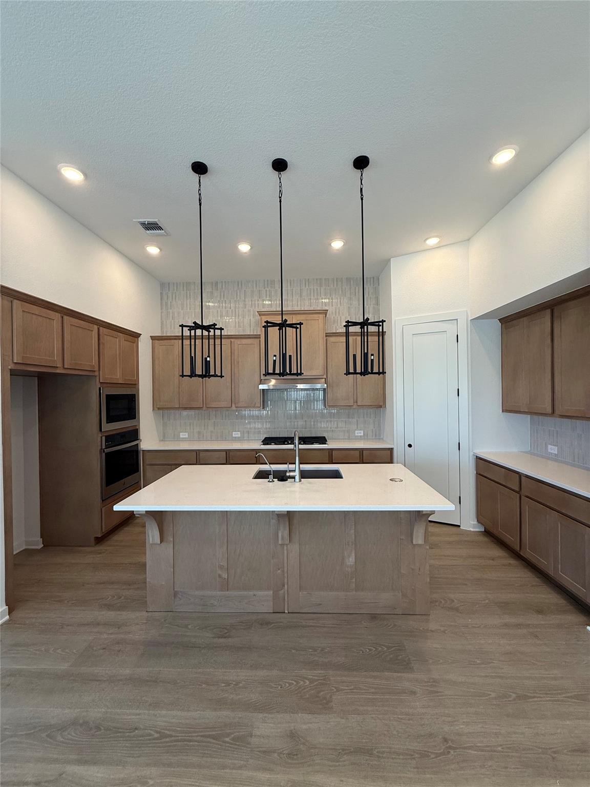 158 High Rock Pass, Kyle, TX 78640