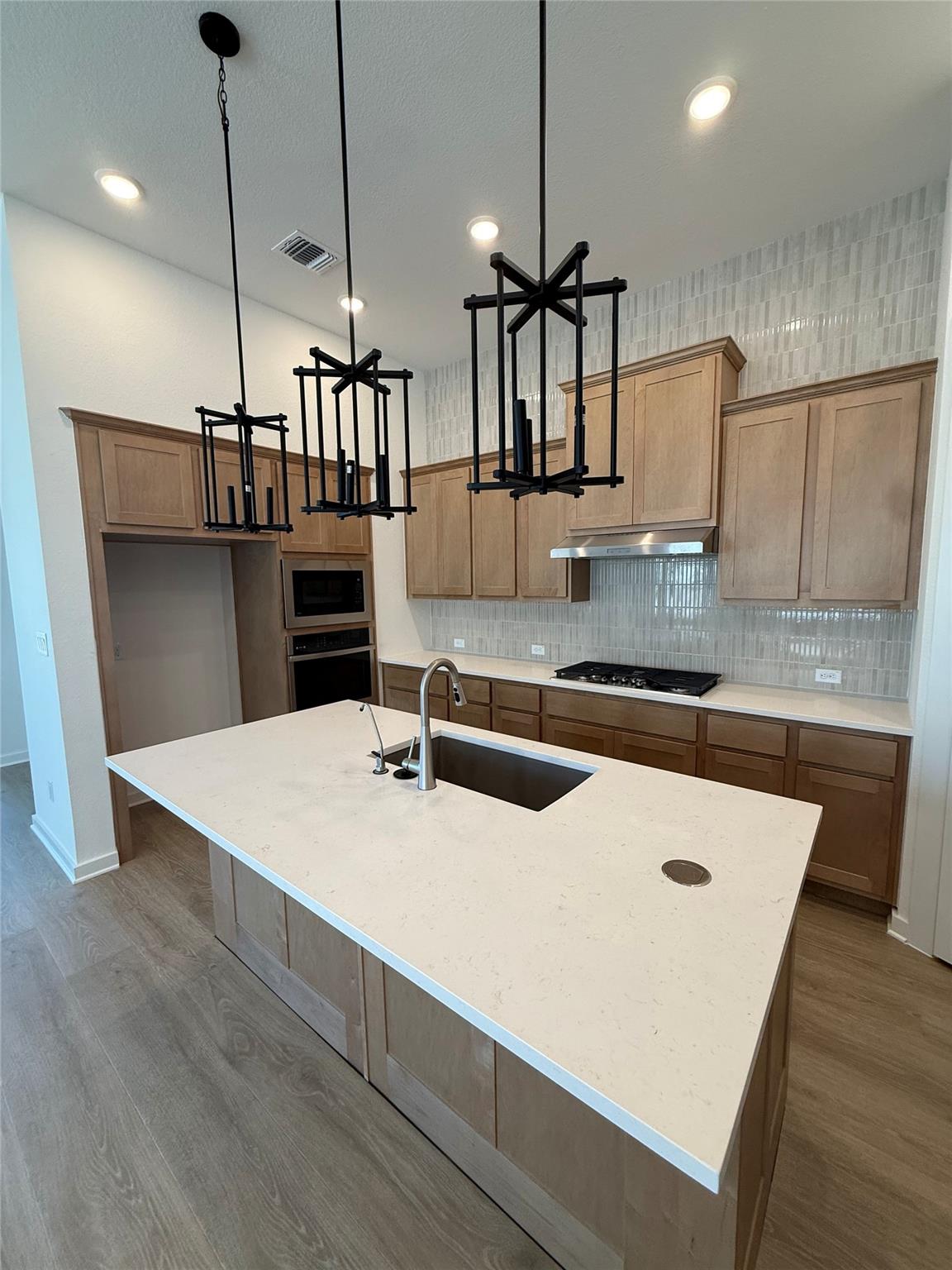 158 High Rock Pass, Kyle, TX 78640