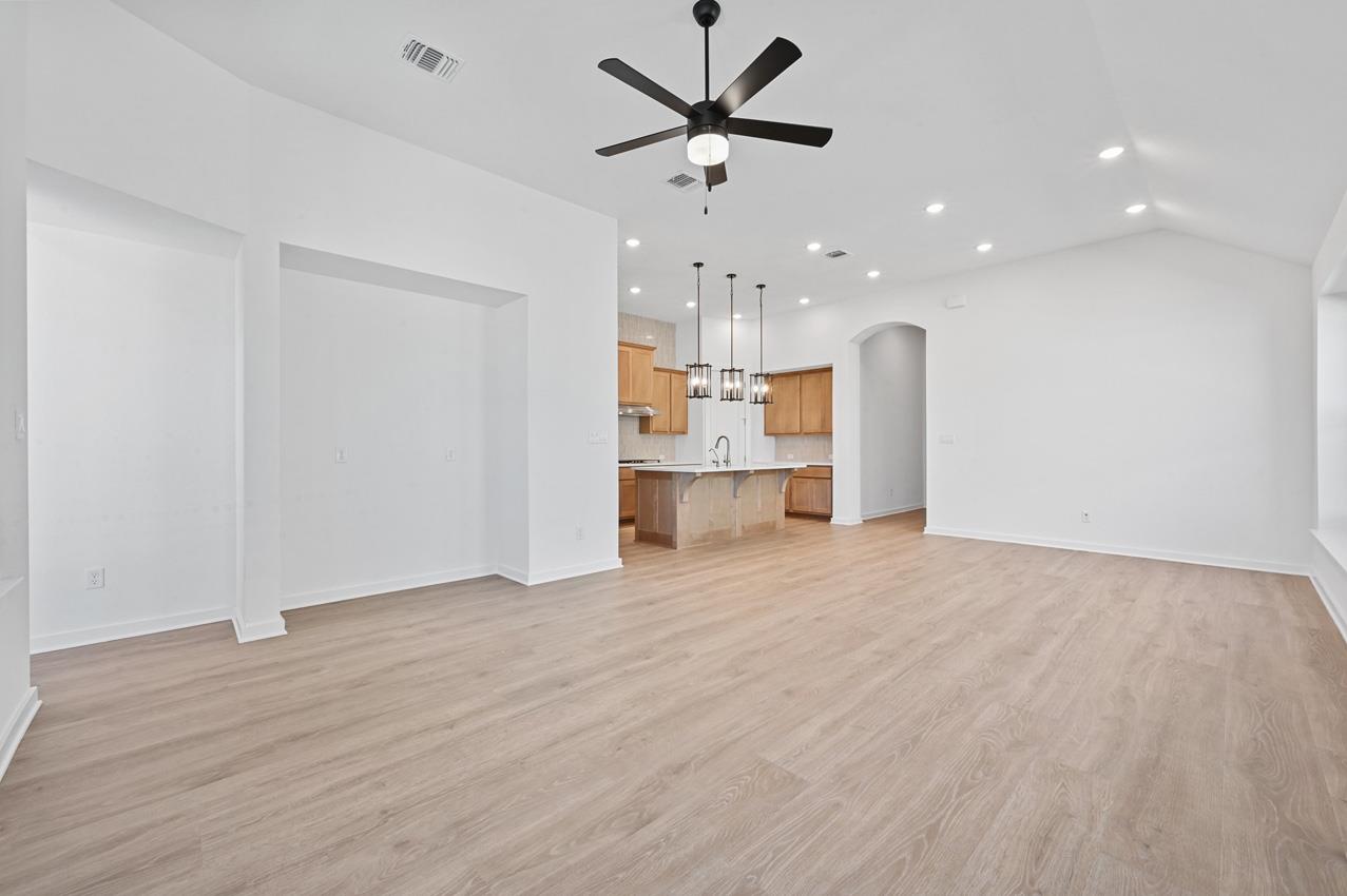 158 High Rock Pass, Kyle, TX 78640