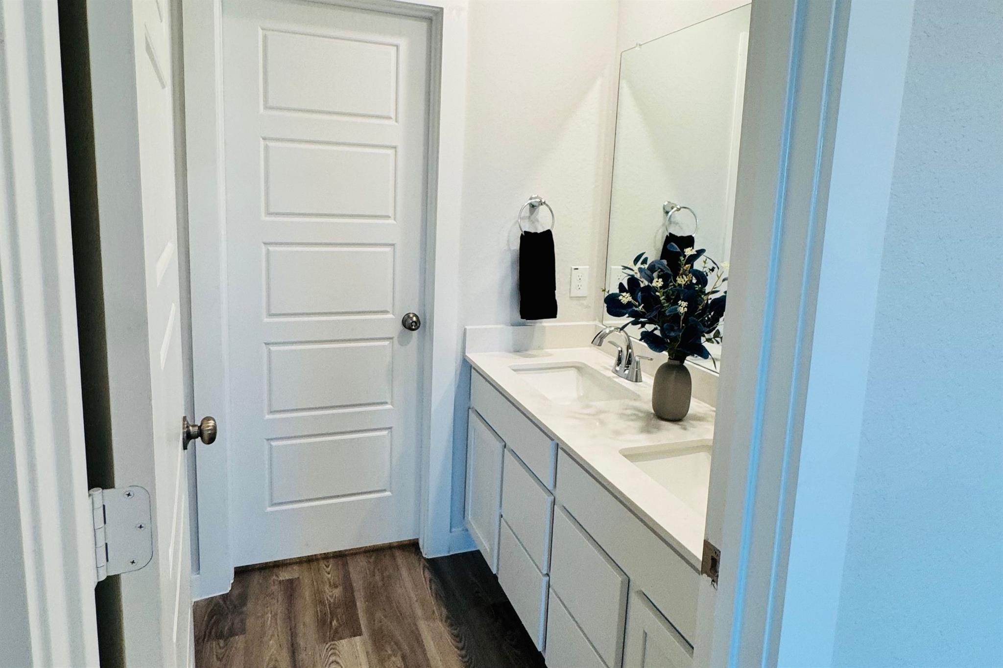 5935 W Hausman Road Rd # 1, San Antonio, TX 78249