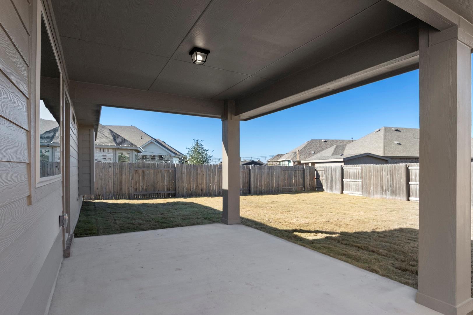314 Bay Breeze Dr, Kyle, TX 78640