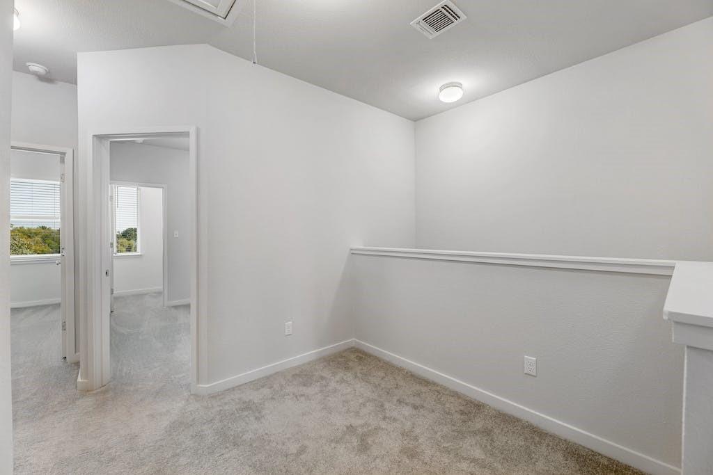 605 W South St # 182, Leander, TX 78641