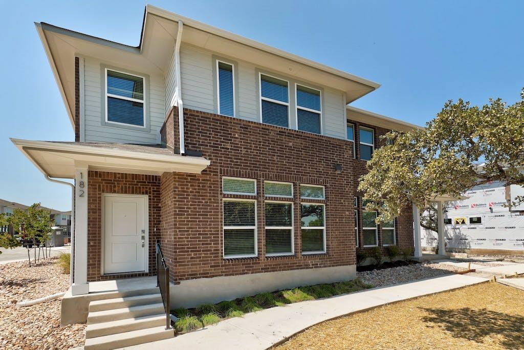 605 W South St # 182, Leander, TX 78641