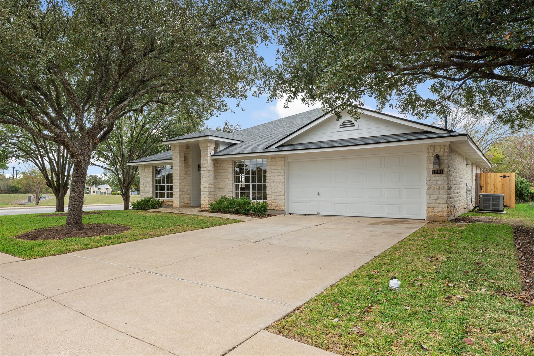1201 Rice Ave, Cedar Park, TX 78613
