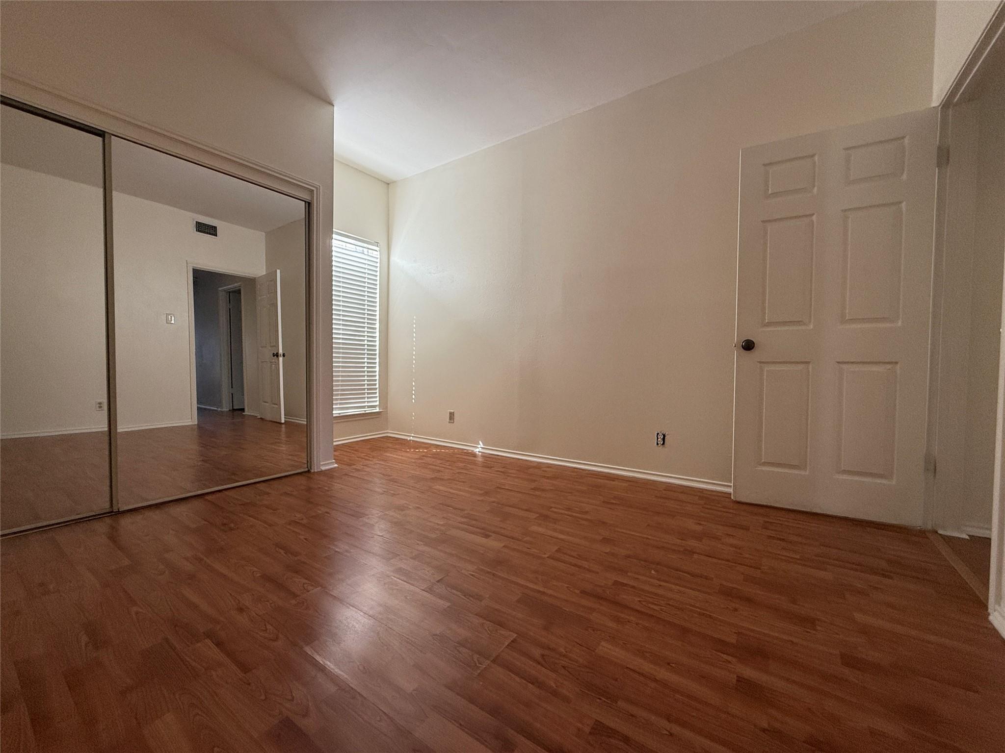 700 S 1st St # 203, Austin, TX 78704