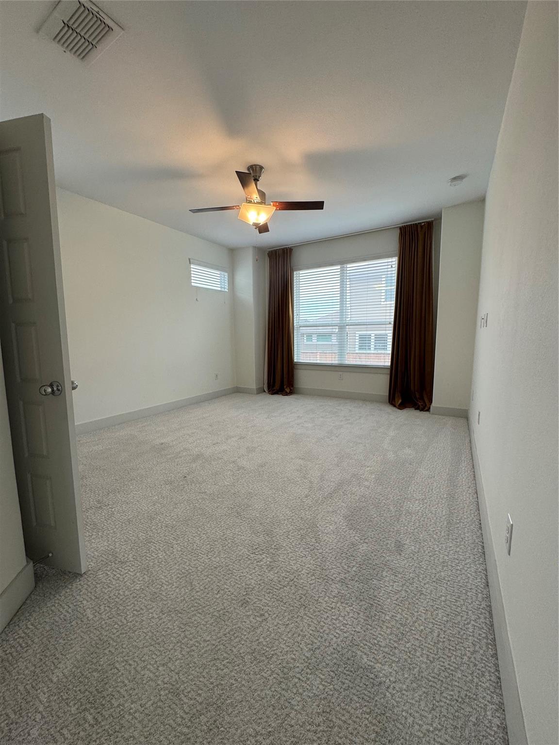 7301 Oberon St, Austin, TX 78741