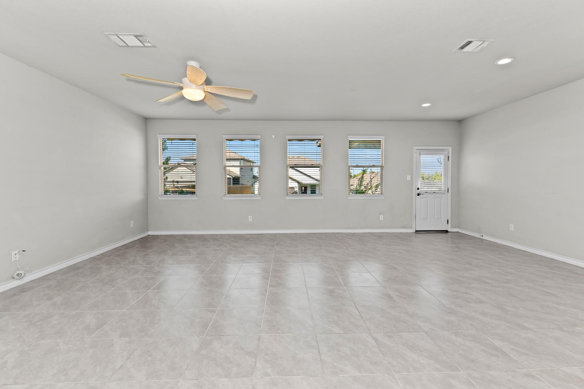 109 Milestone Rd, Liberty Hill, TX 78642