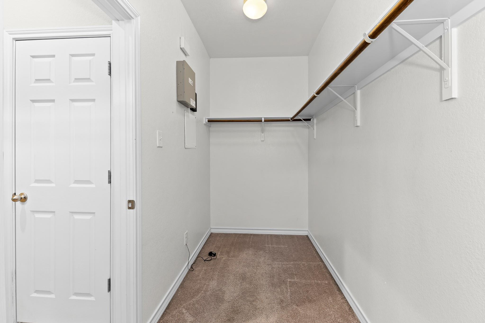 109 Milestone Rd, Liberty Hill, TX 78642