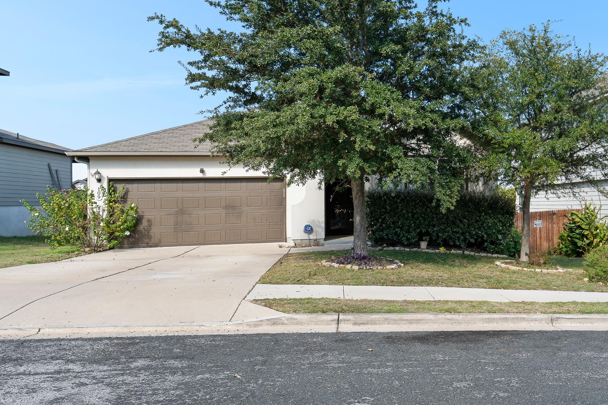 109 Milestone Rd, Liberty Hill, TX 78642