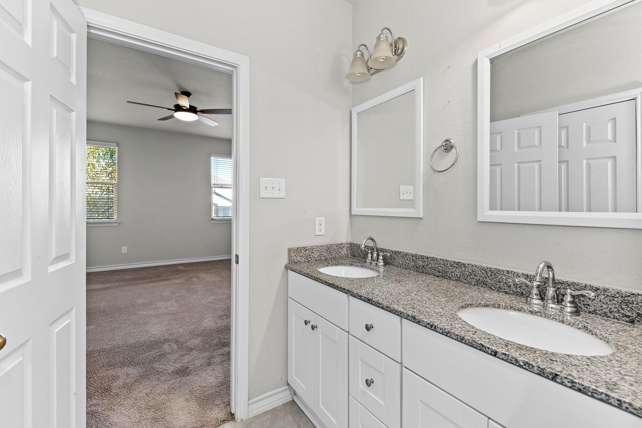 109 Milestone Rd, Liberty Hill, TX 78642