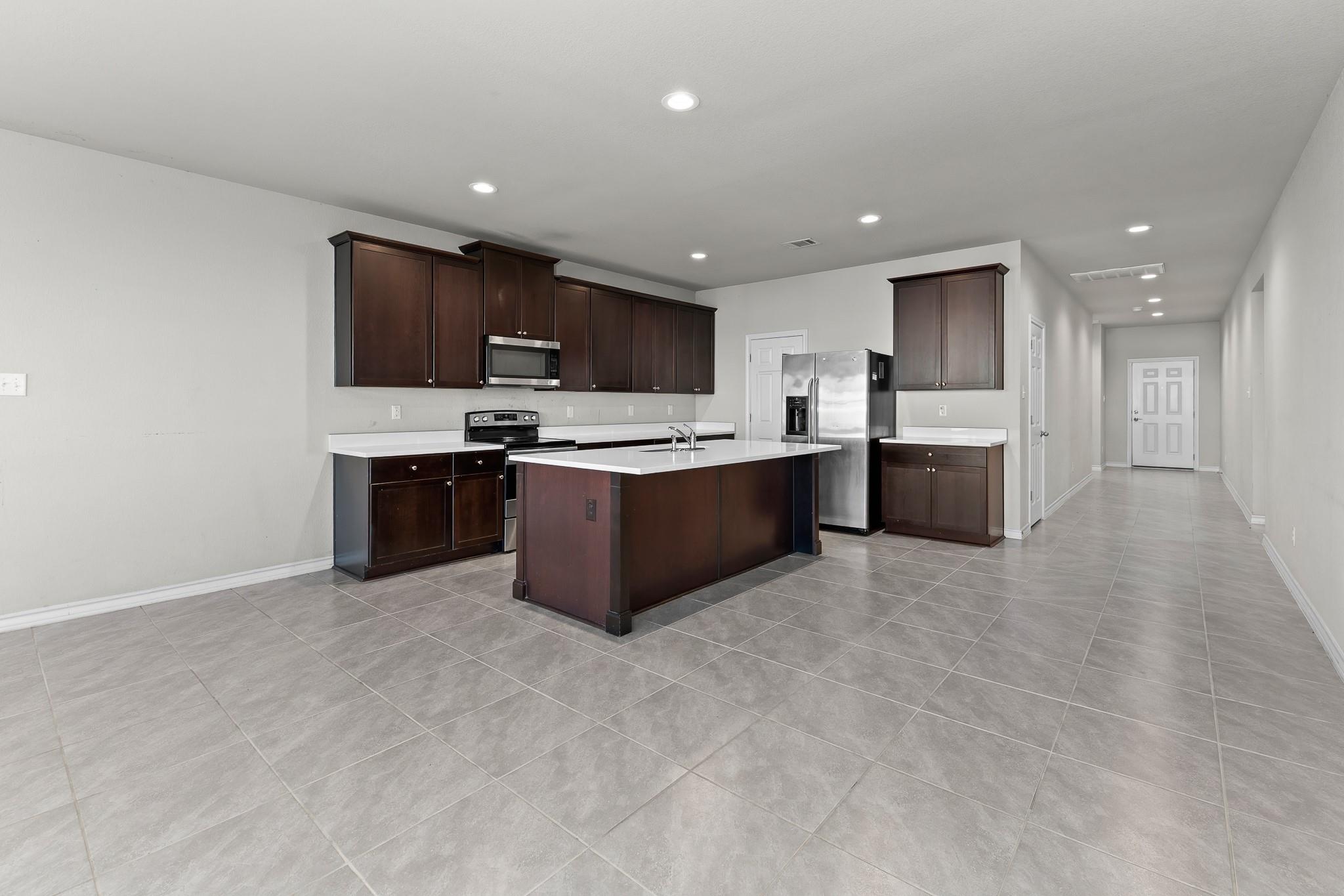 109 Milestone Rd, Liberty Hill, TX 78642