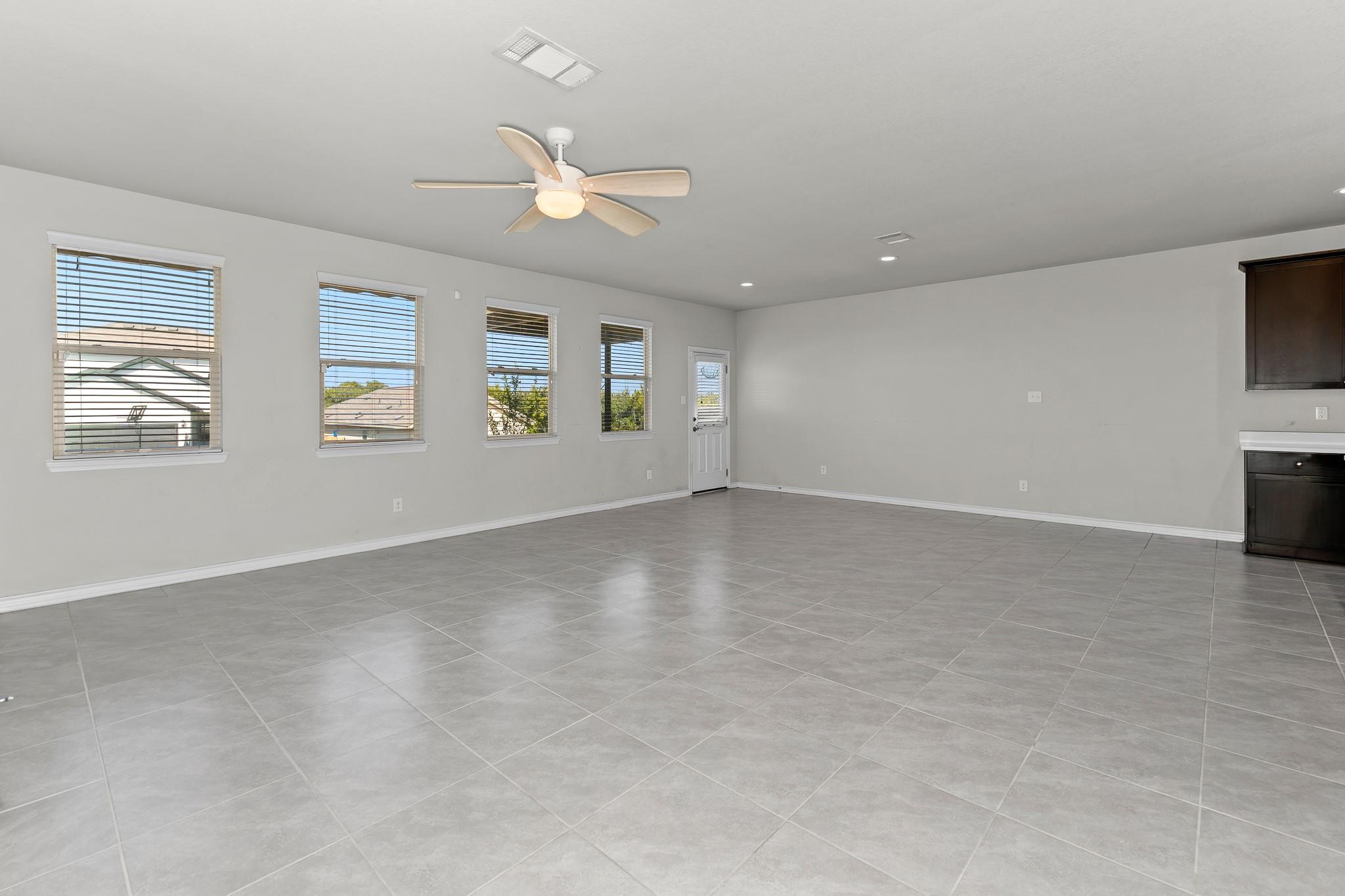 109 Milestone Rd, Liberty Hill, TX 78642