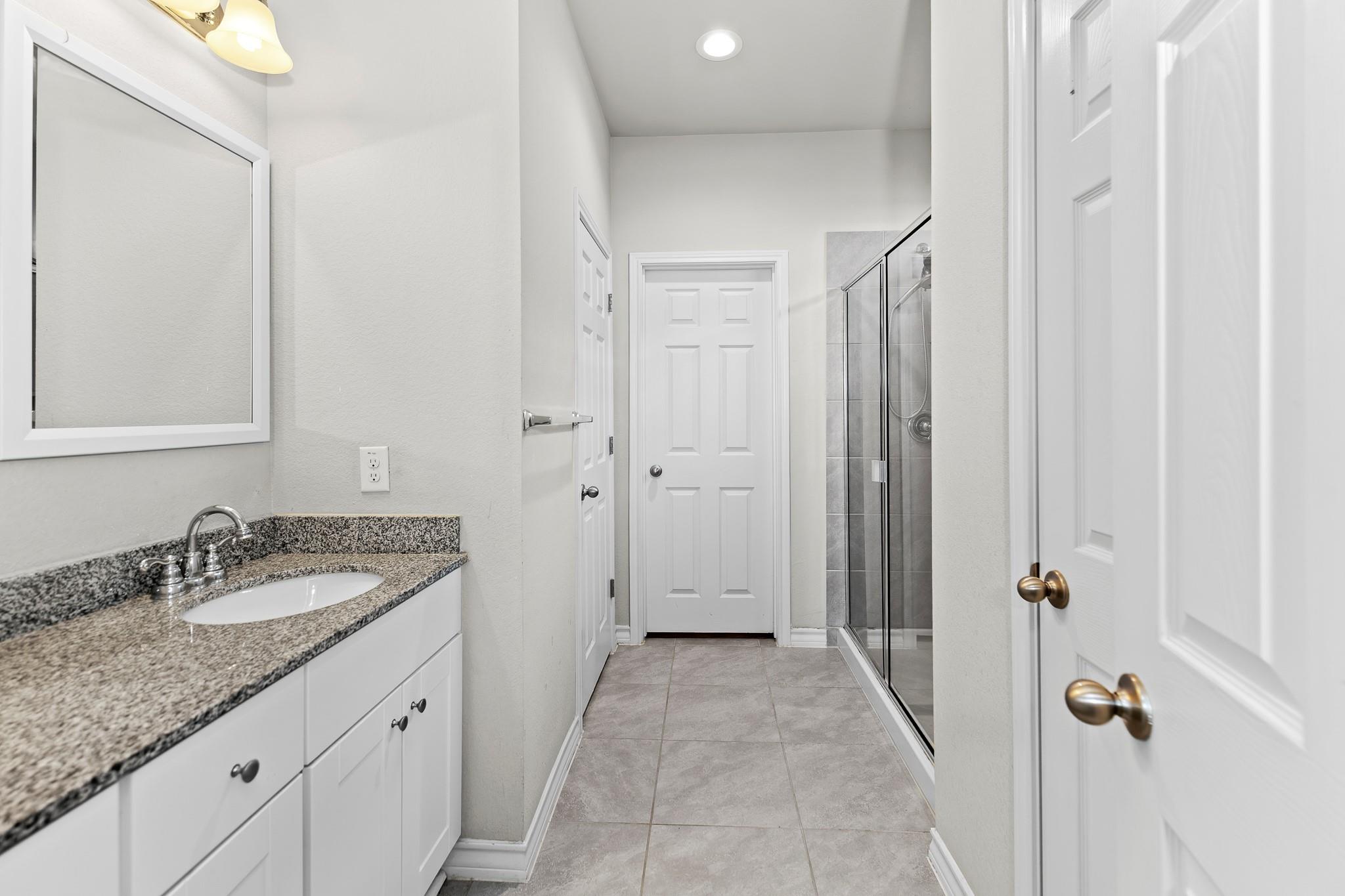 109 Milestone Rd, Liberty Hill, TX 78642