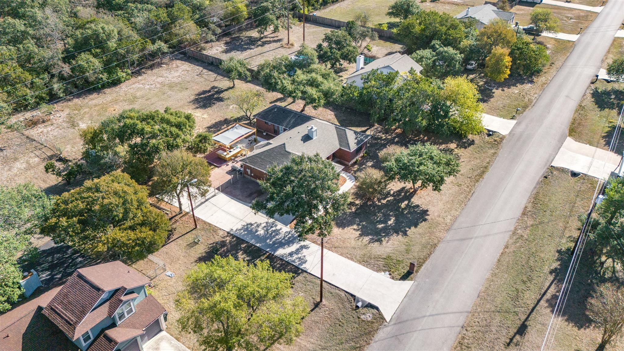 318 Hunter Rdg, San Marcos, TX 78666