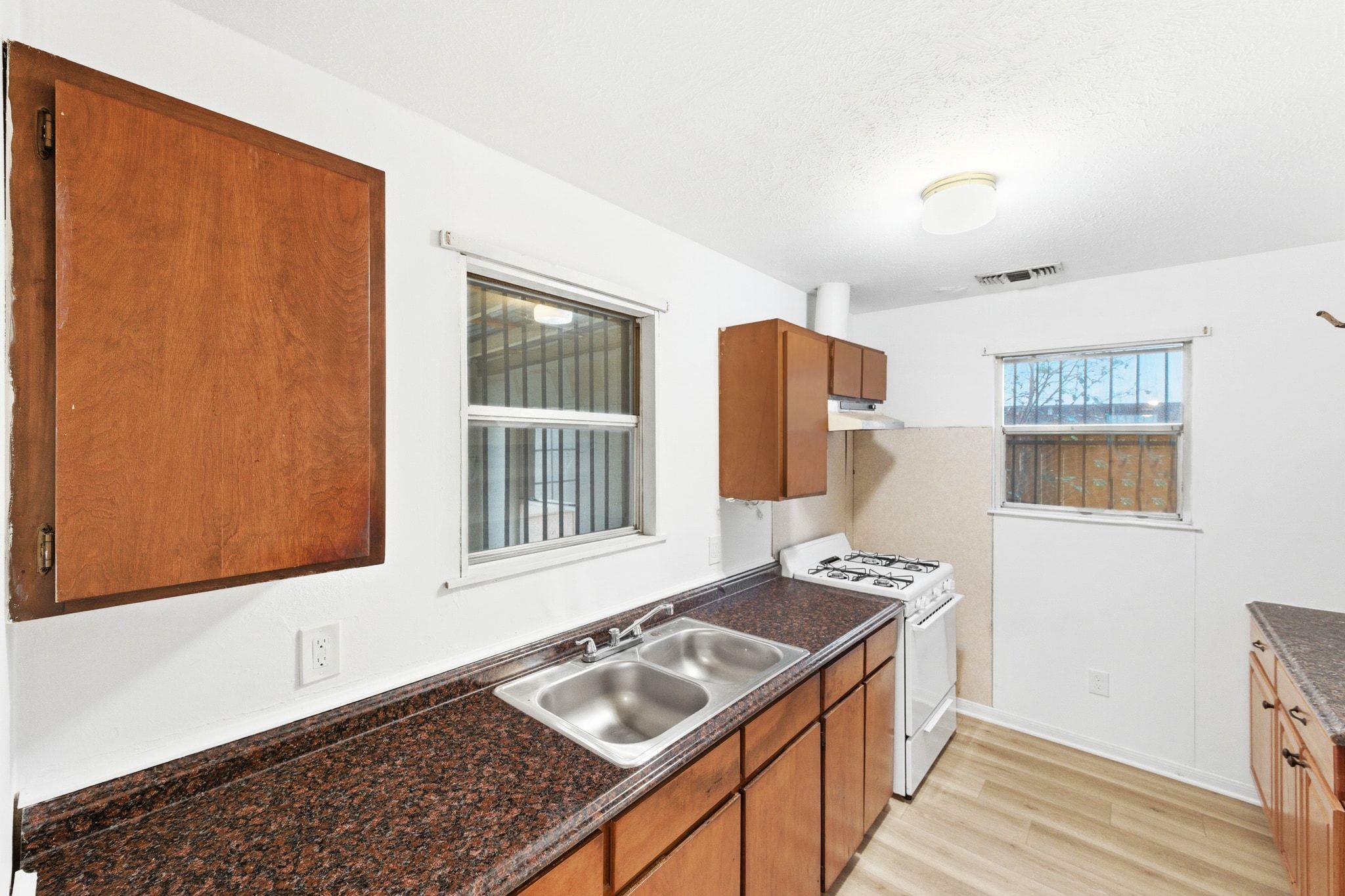 405 Montopolis Dr, Austin, TX 78741