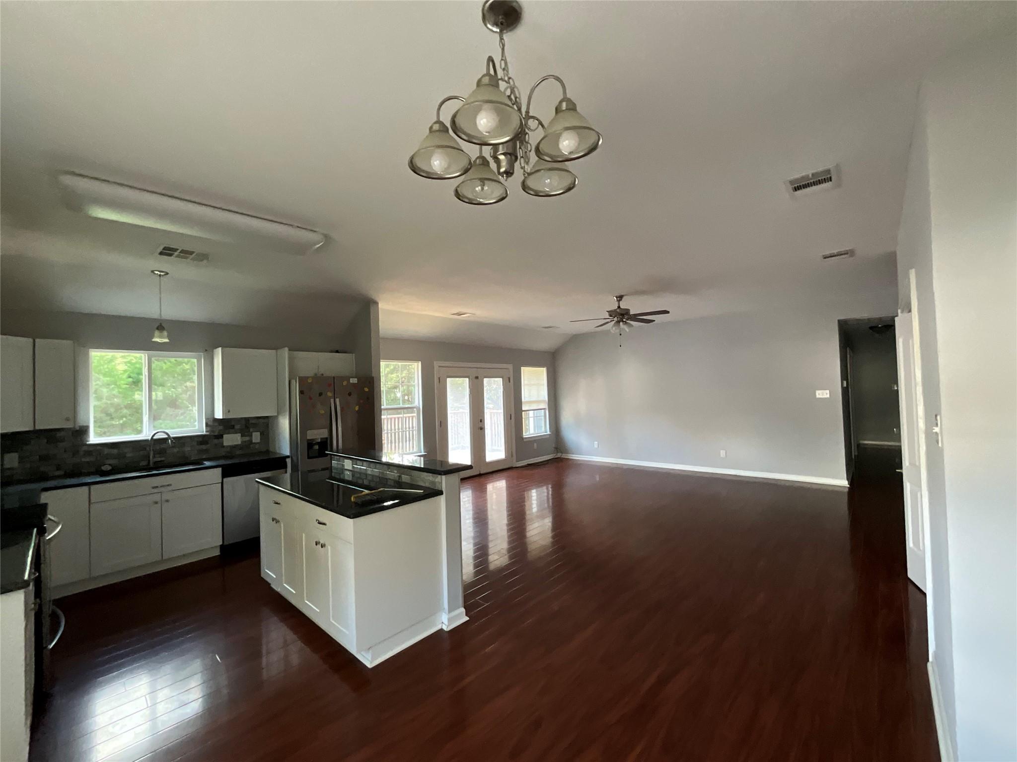 239 Old Firetower Rd, Bastrop, TX 78602