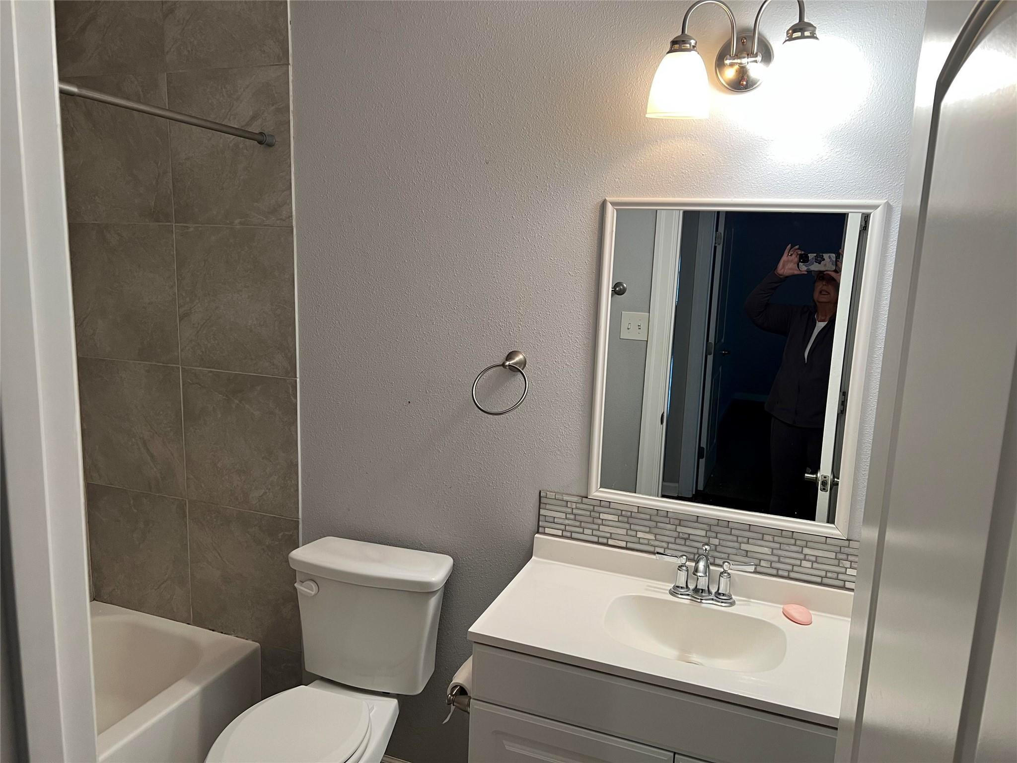 239 Old Firetower Rd, Bastrop, TX 78602