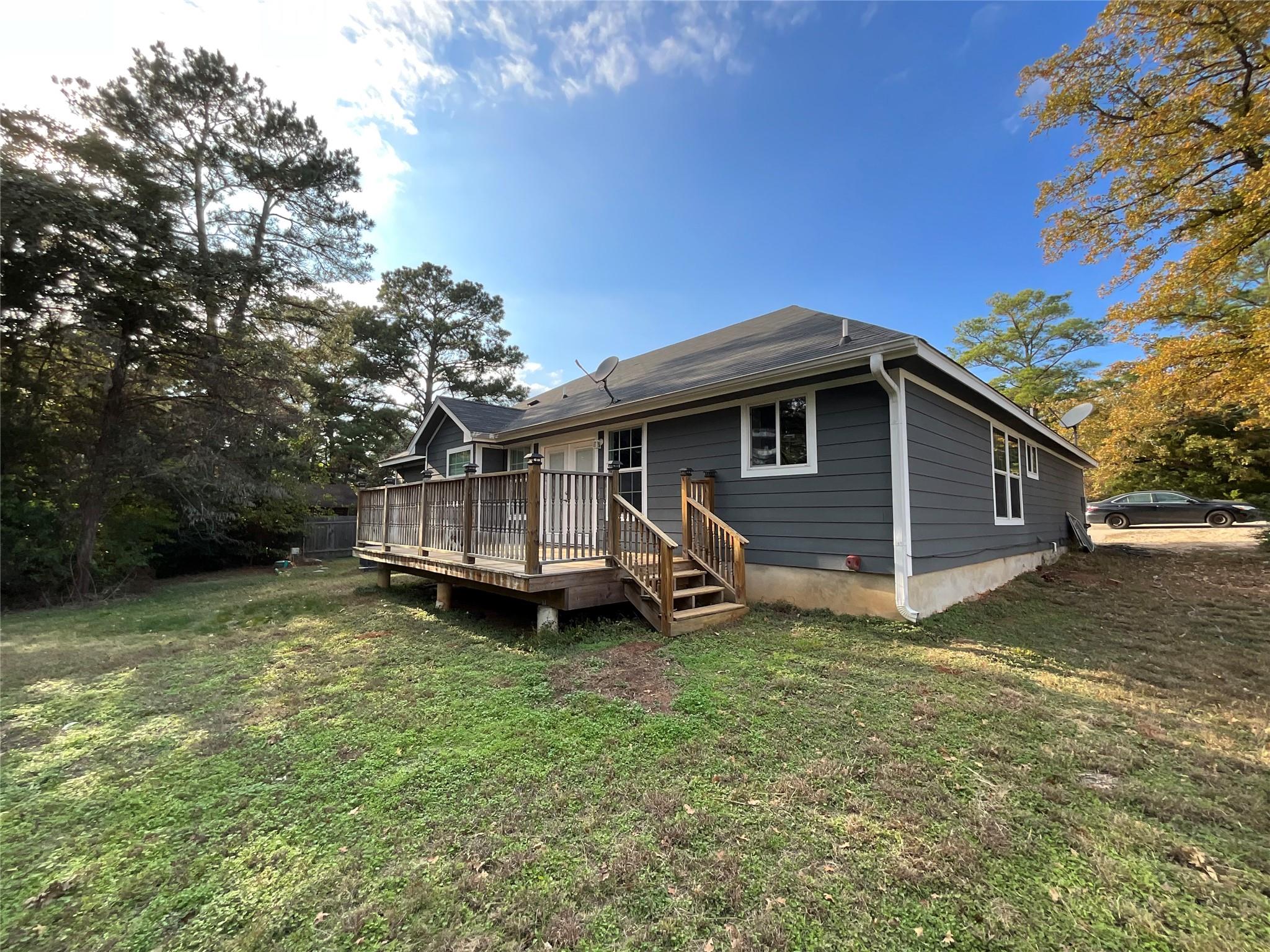 239 Old Firetower Rd, Bastrop, TX 78602
