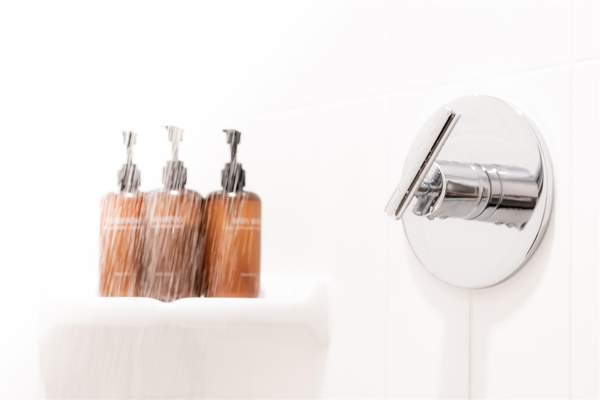 49 Navasota St # 102, Austin, TX 78702