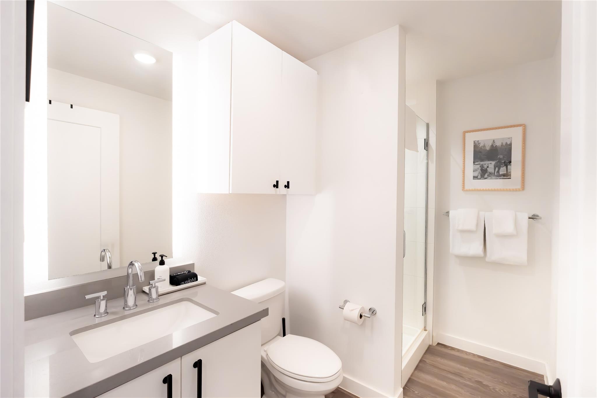 49 Navasota St # 102, Austin, TX 78702