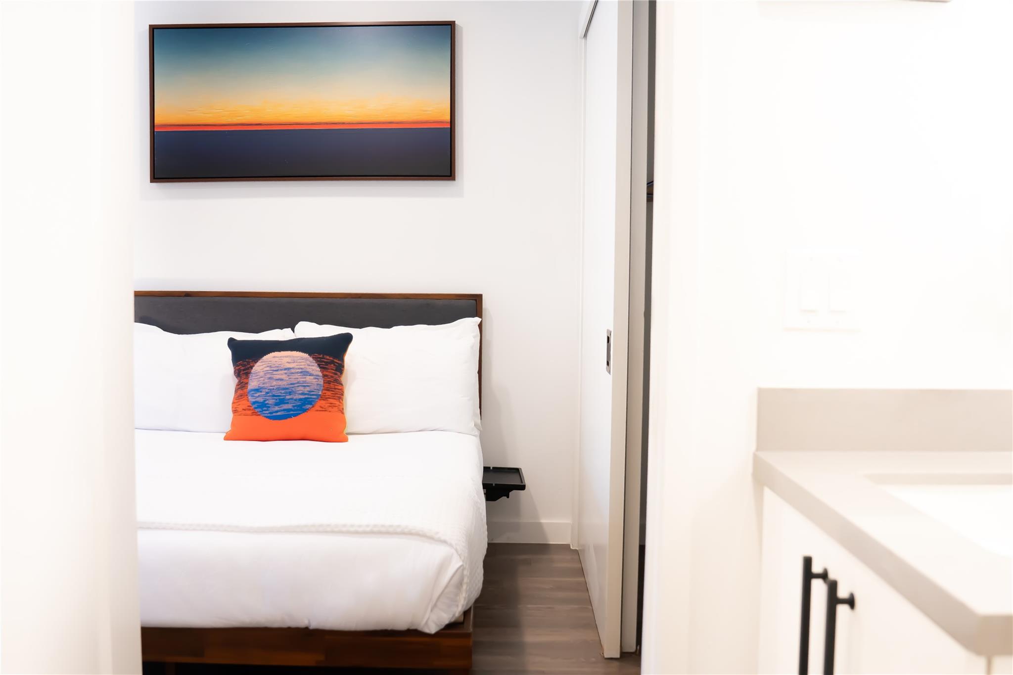 49 Navasota St # 102, Austin, TX 78702