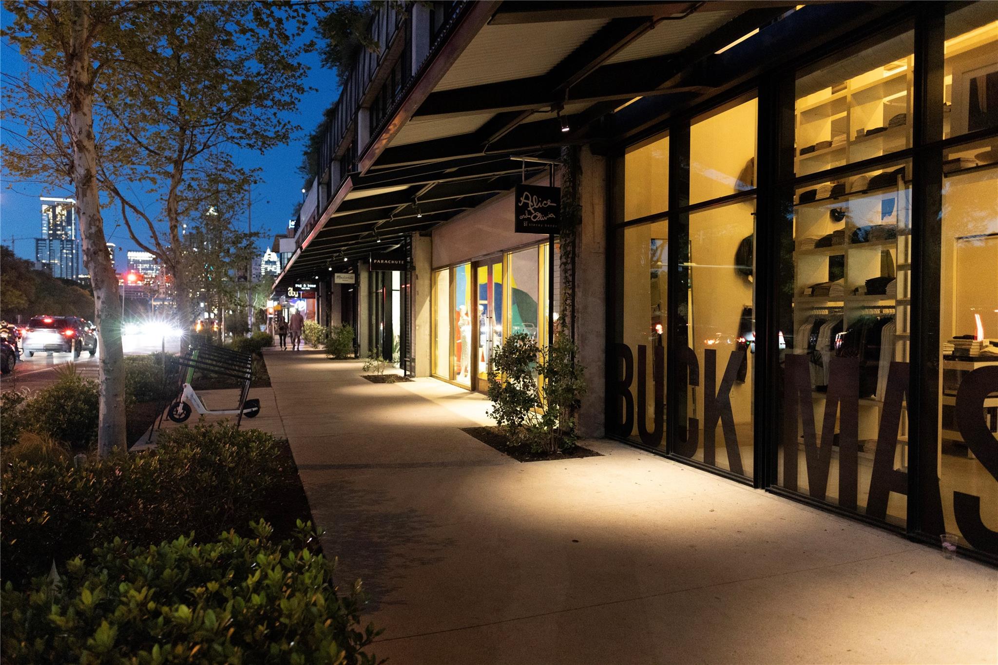 49 Navasota St # 102, Austin, TX 78702