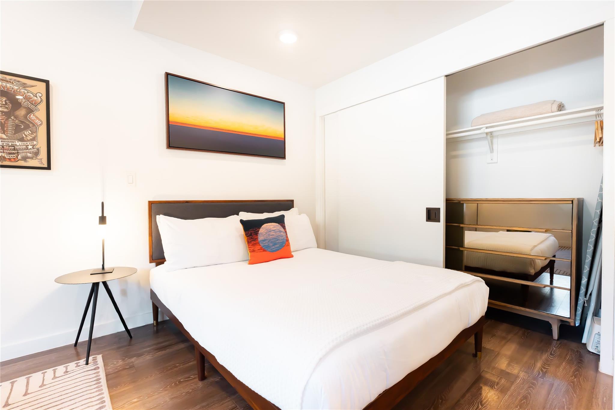 49 Navasota St # 102, Austin, TX 78702