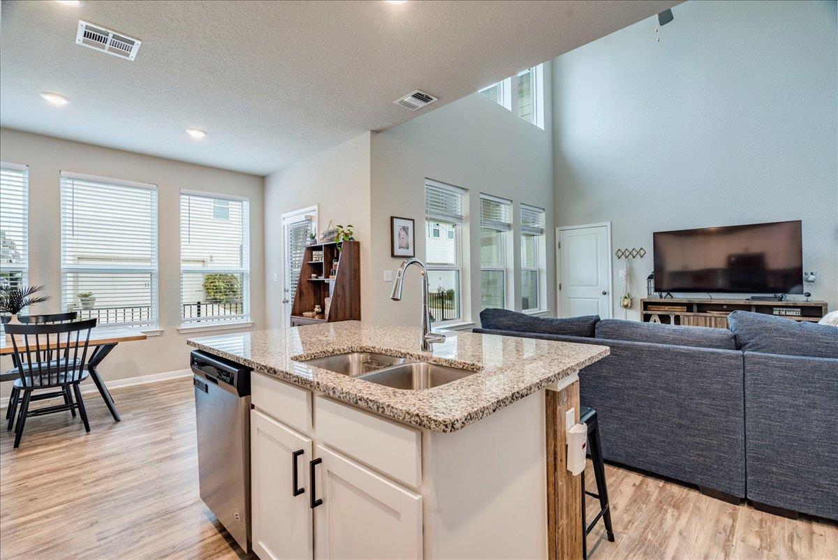 177 Mount Ord Ln, Dripping Springs, TX 78620