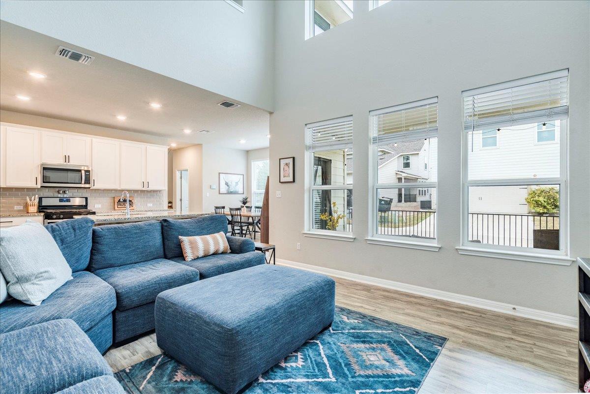 177 Mount Ord Ln, Dripping Springs, TX 78620