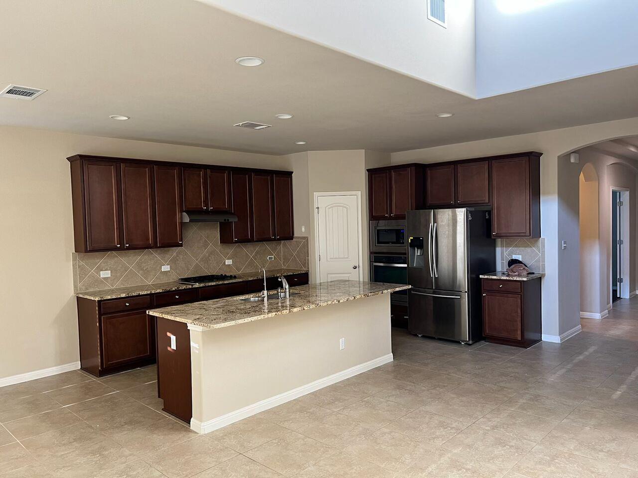 108 Mark Brooks Cv, Round Rock, TX 78664