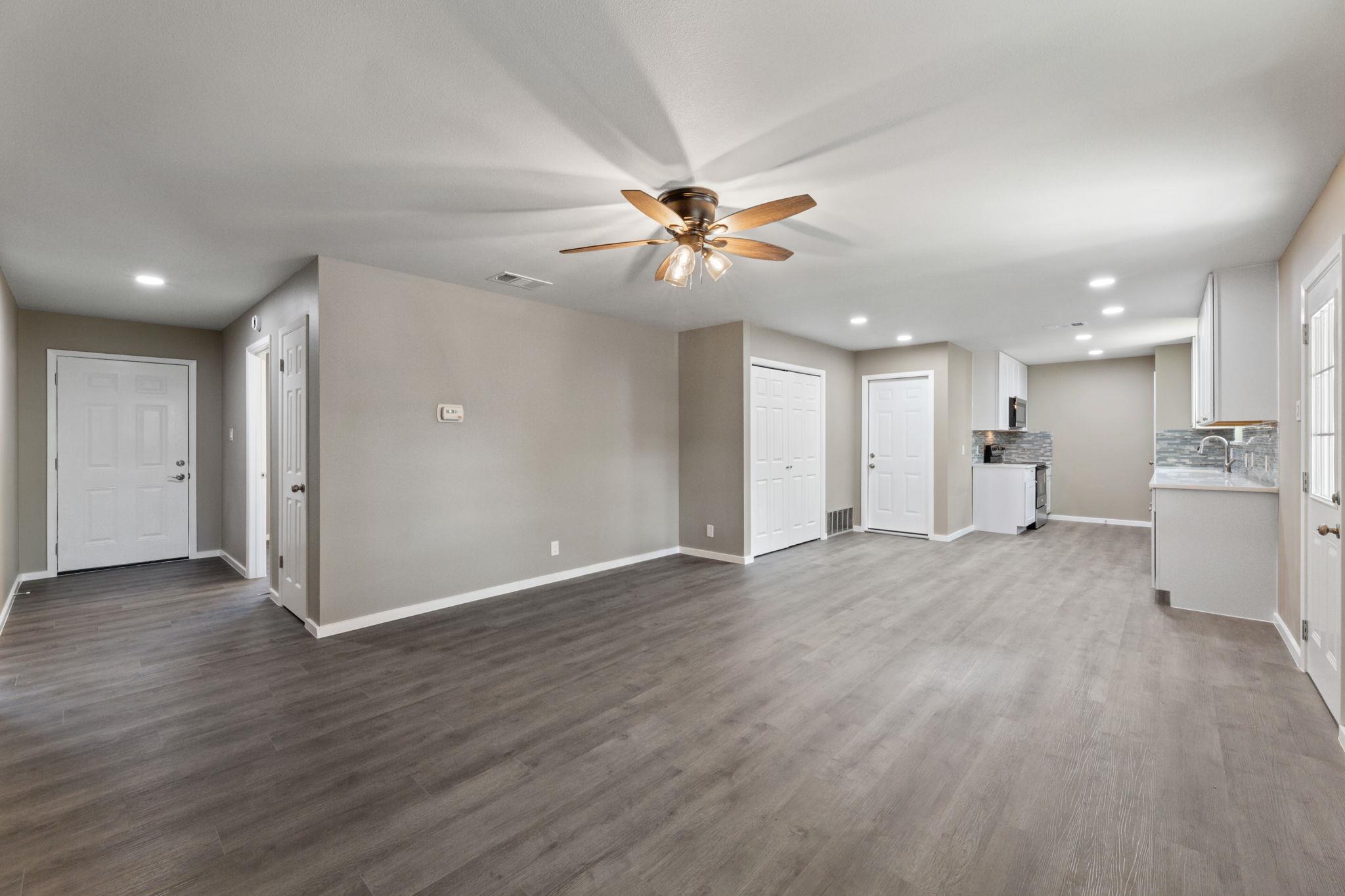 1301 Barrington Dr, Austin, TX 78753