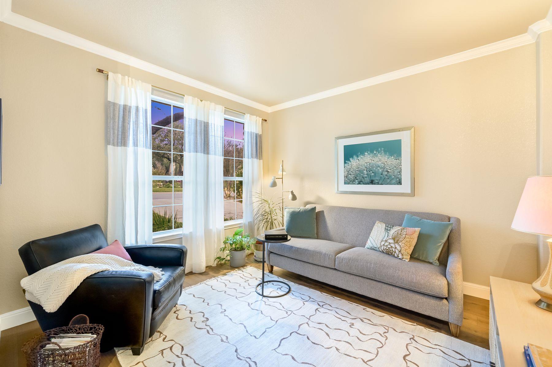 300 River Ridge Dr, Georgetown, TX 78628