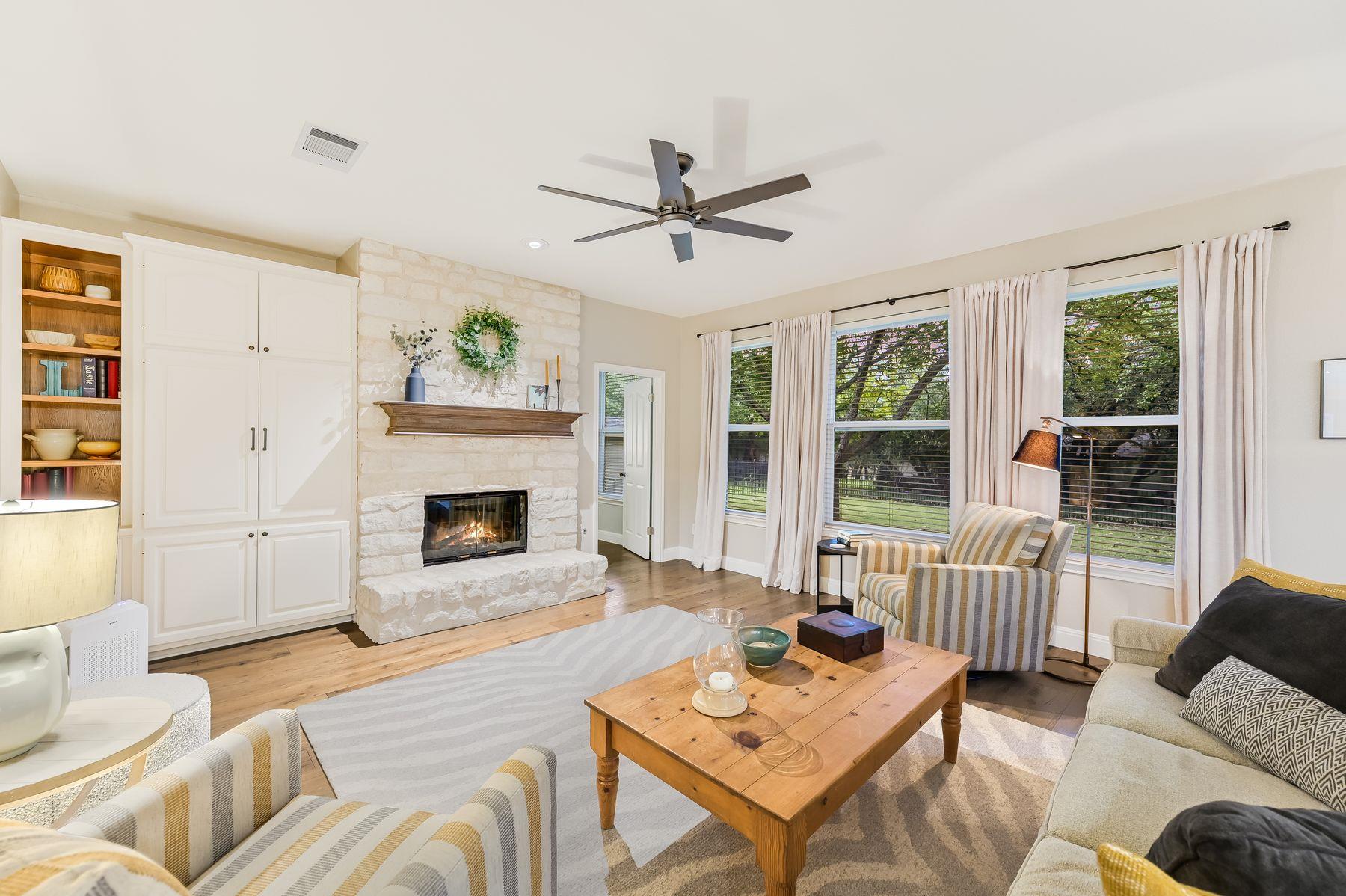 300 River Ridge Dr, Georgetown, TX 78628