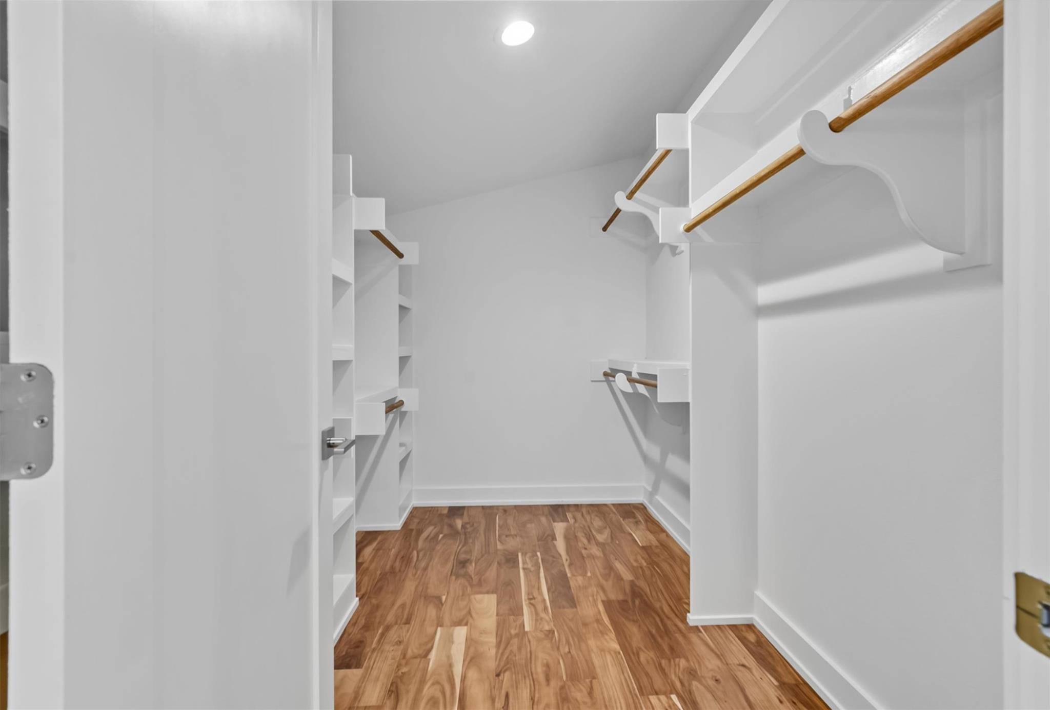 2712 Oak Springs Dr # A, Austin, TX 78702