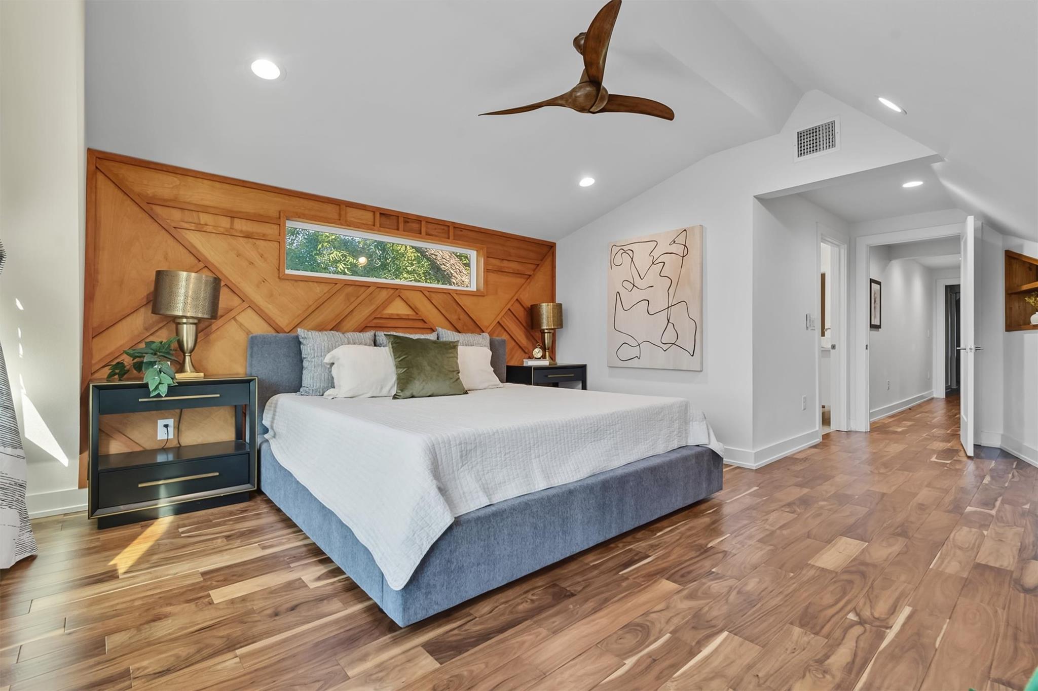 2712 Oak Springs Dr # A, Austin, TX 78702