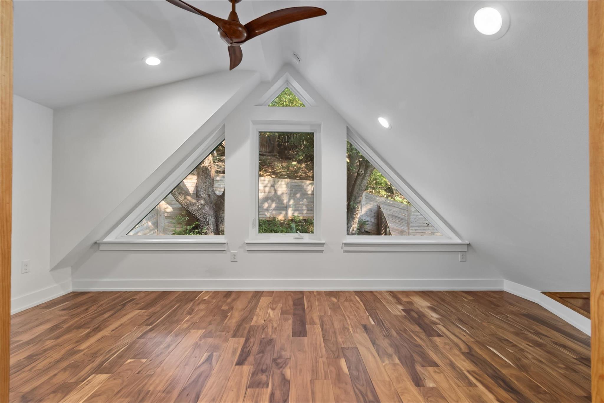 2712 Oak Springs Dr # A, Austin, TX 78702