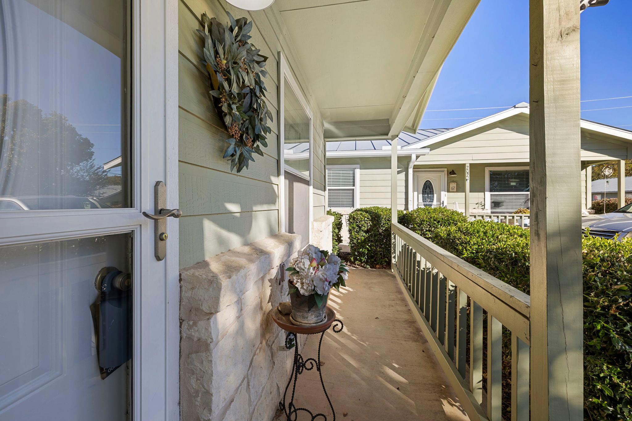 121 S Plant Ave Ave # APT 102, Boerne, TX 78006