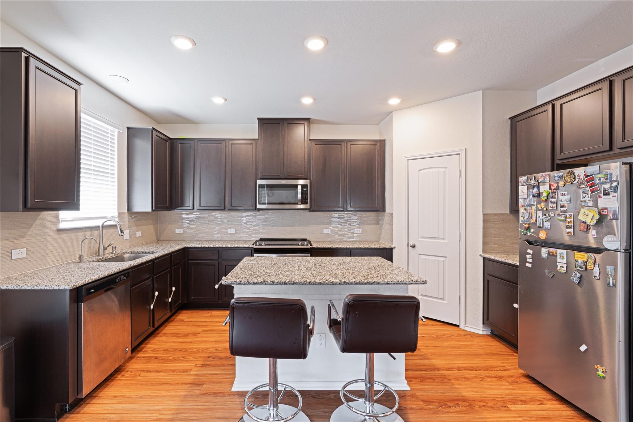 2950 E Old Settlers Blvd # 3, Round Rock, TX 78665