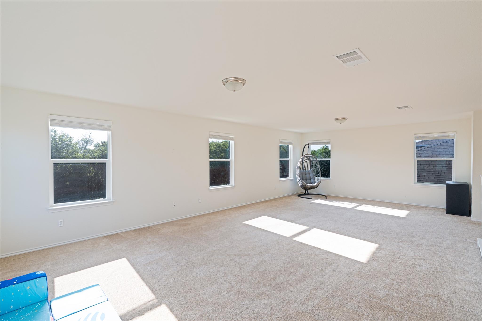 2950 E Old Settlers Blvd # 3, Round Rock, TX 78665