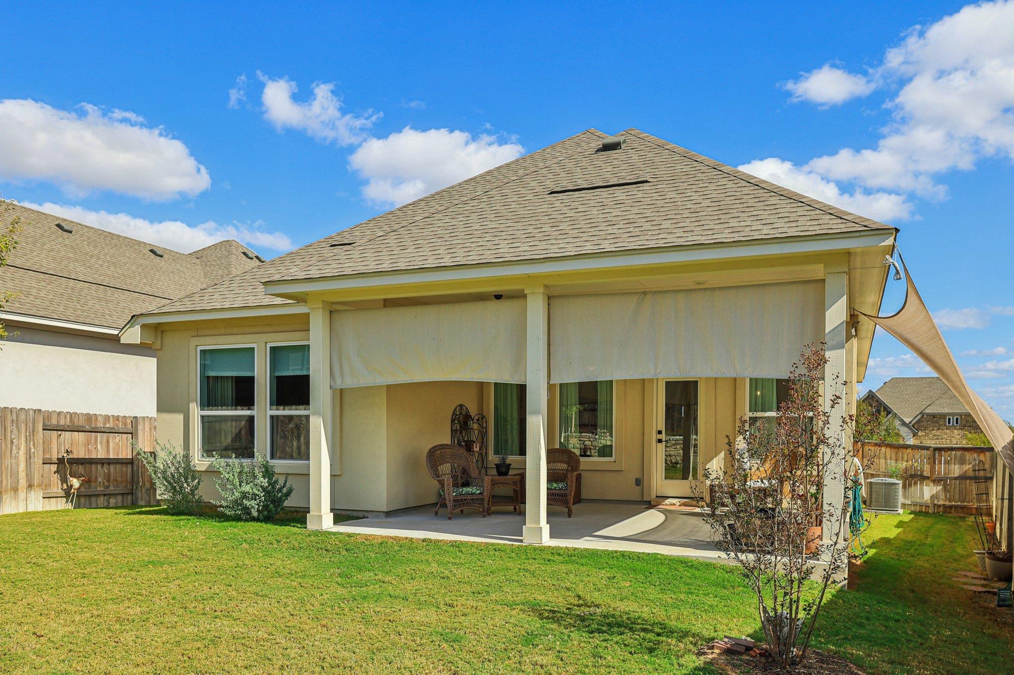 118 Cibolo Creek Loop, Bastrop, TX 78602