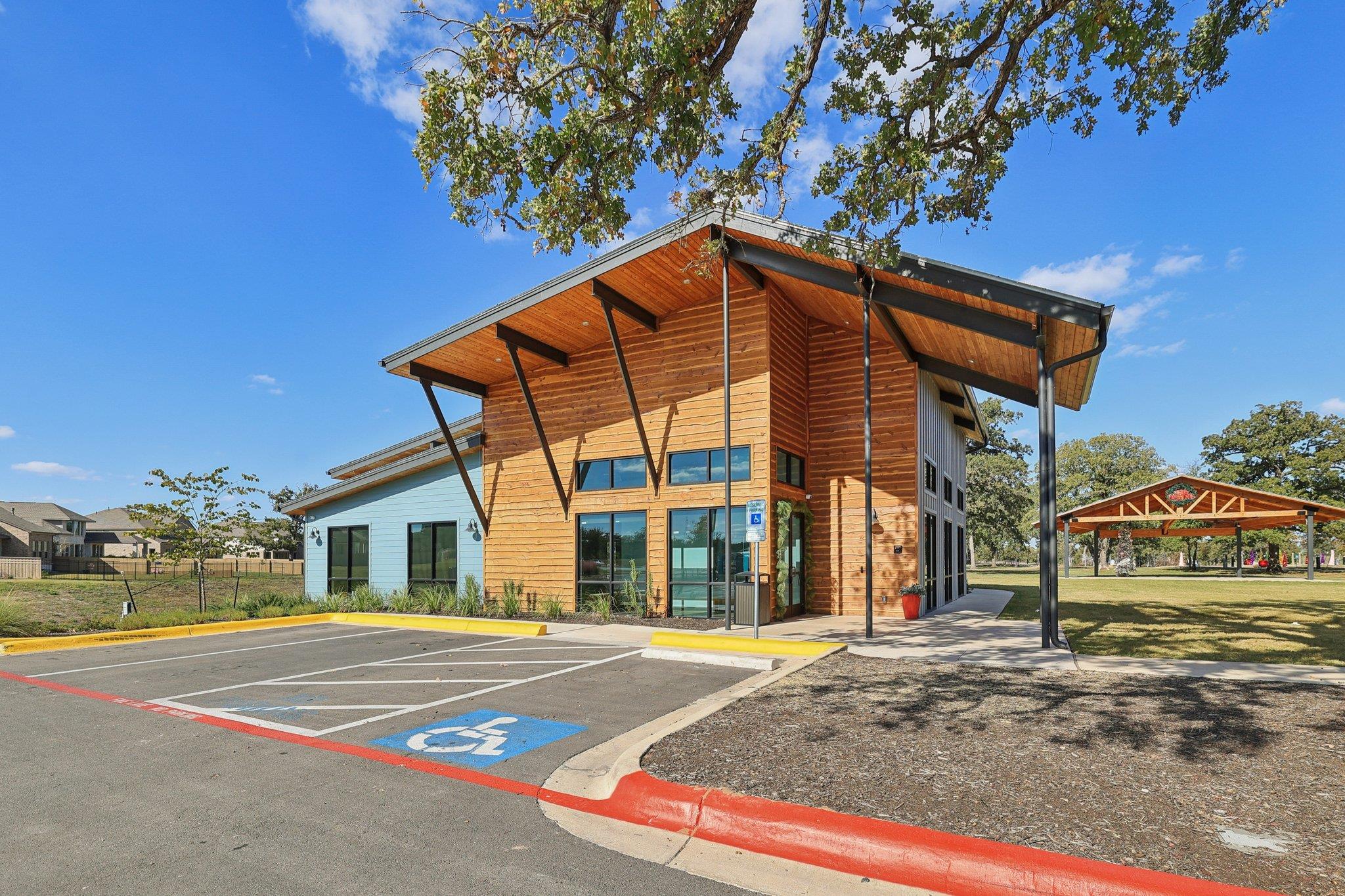 118 Cibolo Creek Loop, Bastrop, TX 78602