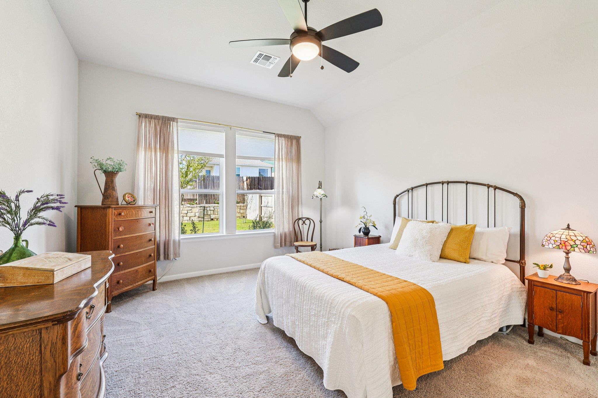 118 Cibolo Creek Loop, Bastrop, TX 78602