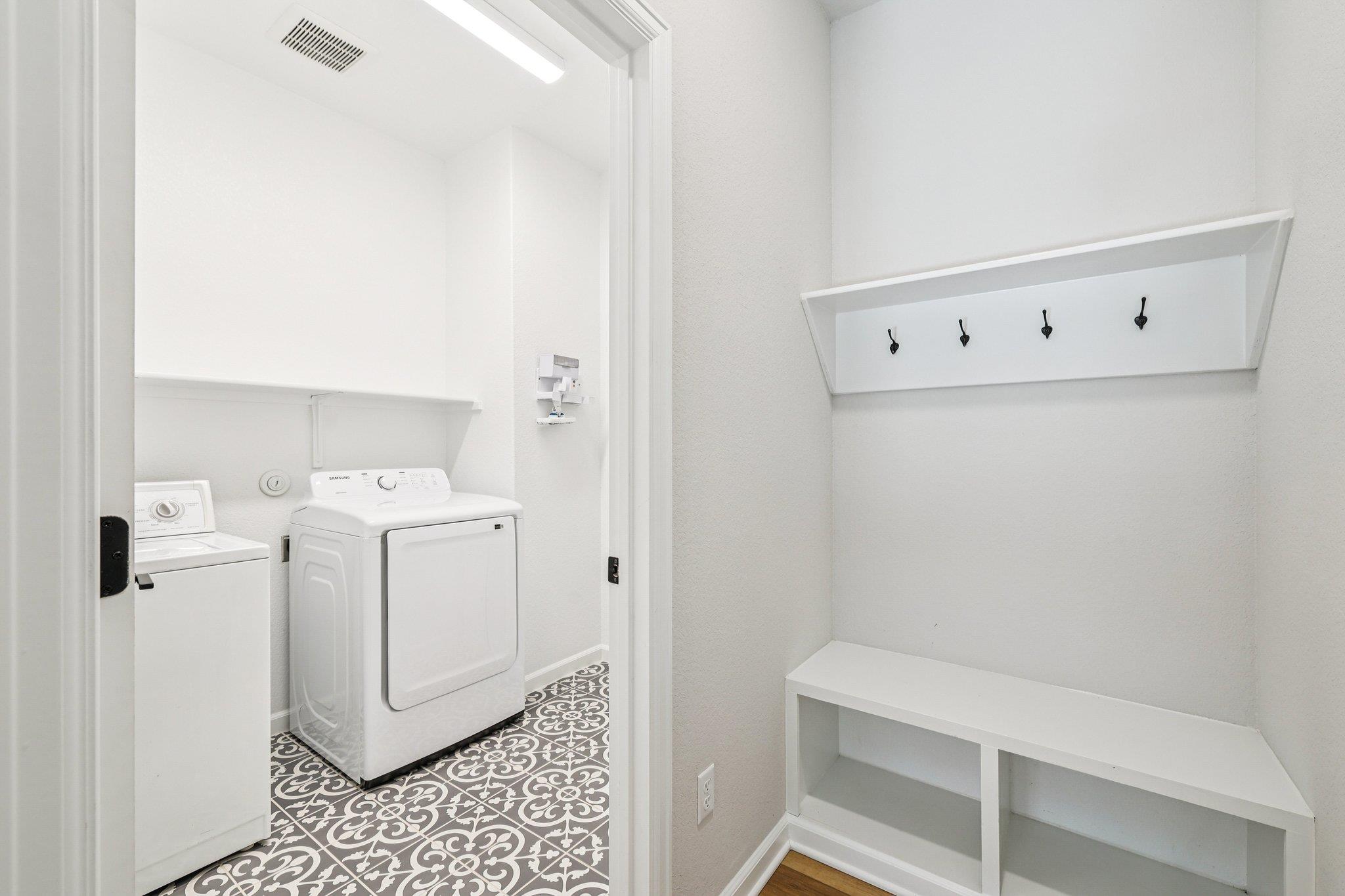 118 Cibolo Creek Loop, Bastrop, TX 78602